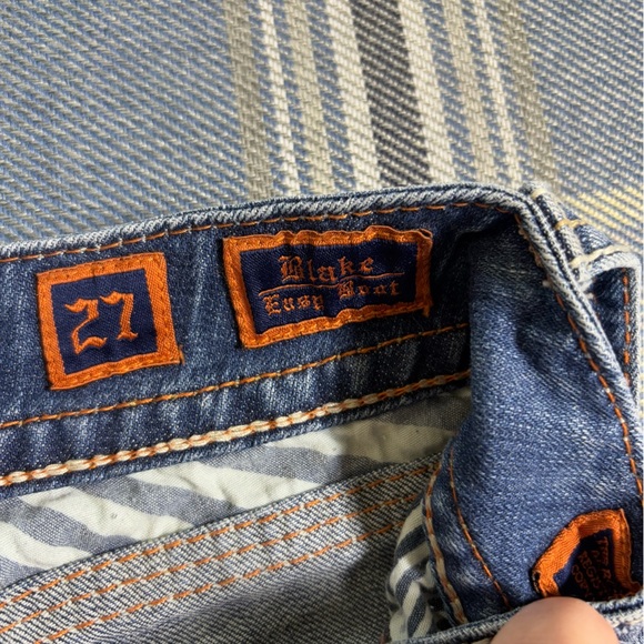 Rock Revival Blake Easy Boot Jeans Whiskered Buckle - Picture 9 of 10